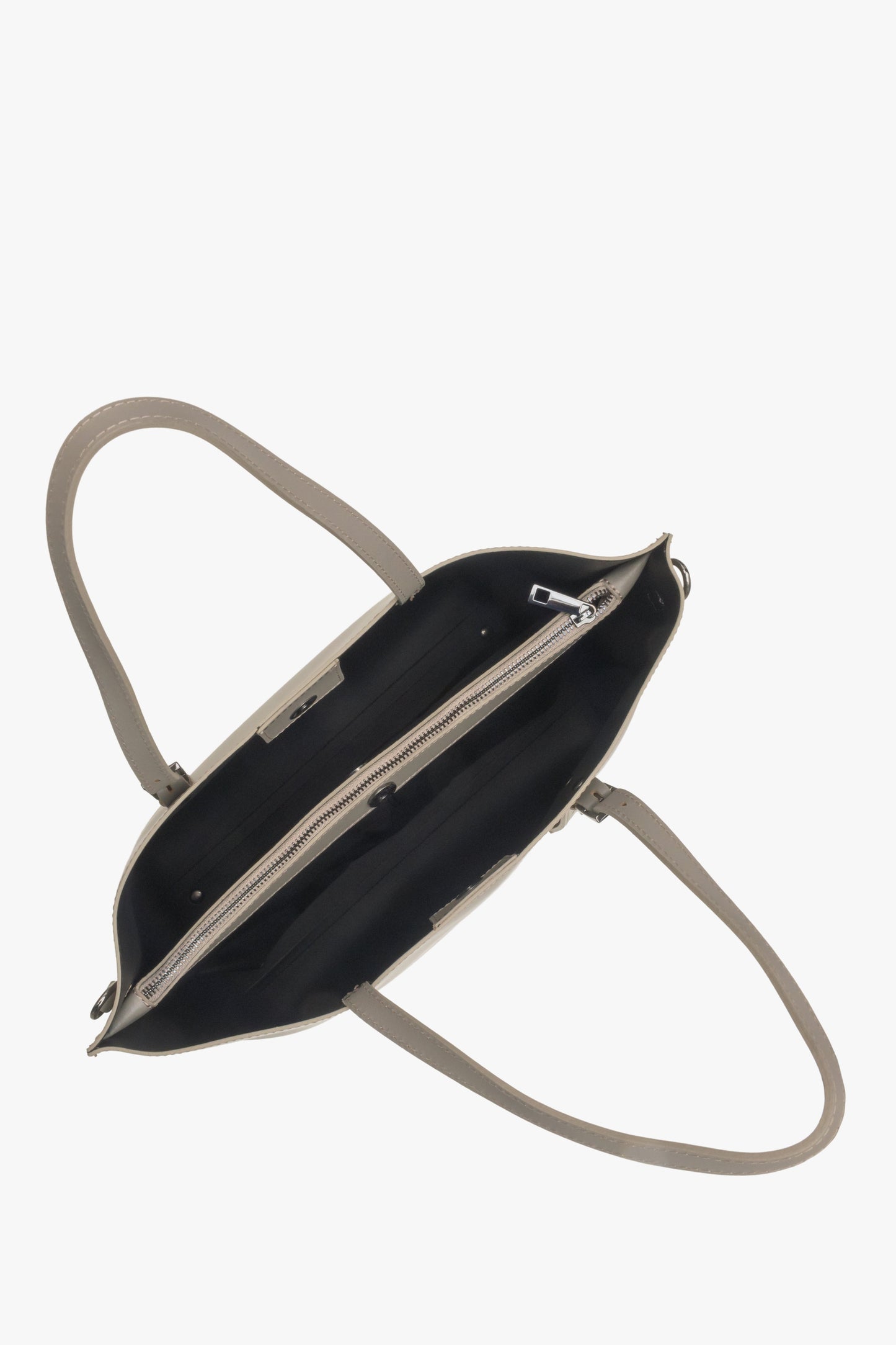 Beżowa shopperka damska Estro z włoskiej skóry naturalnej - prezentacja wnętrza.