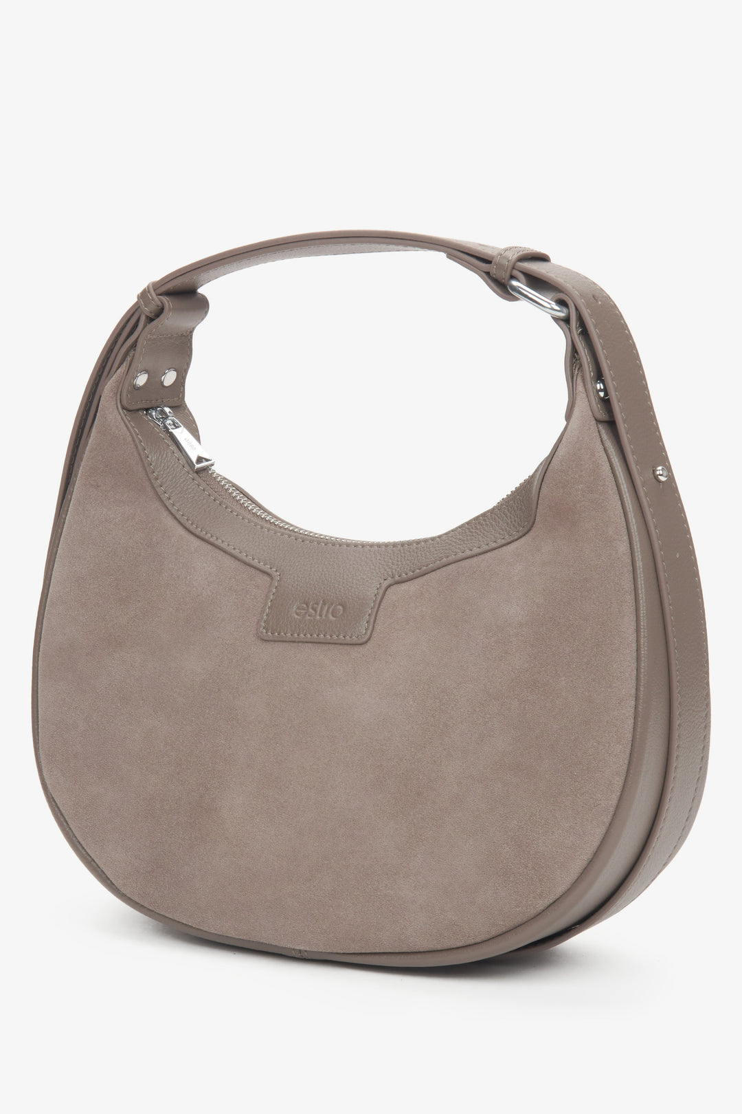 Damska beżowa torebka typu półksiężyc z weluru naturalnego Estro.