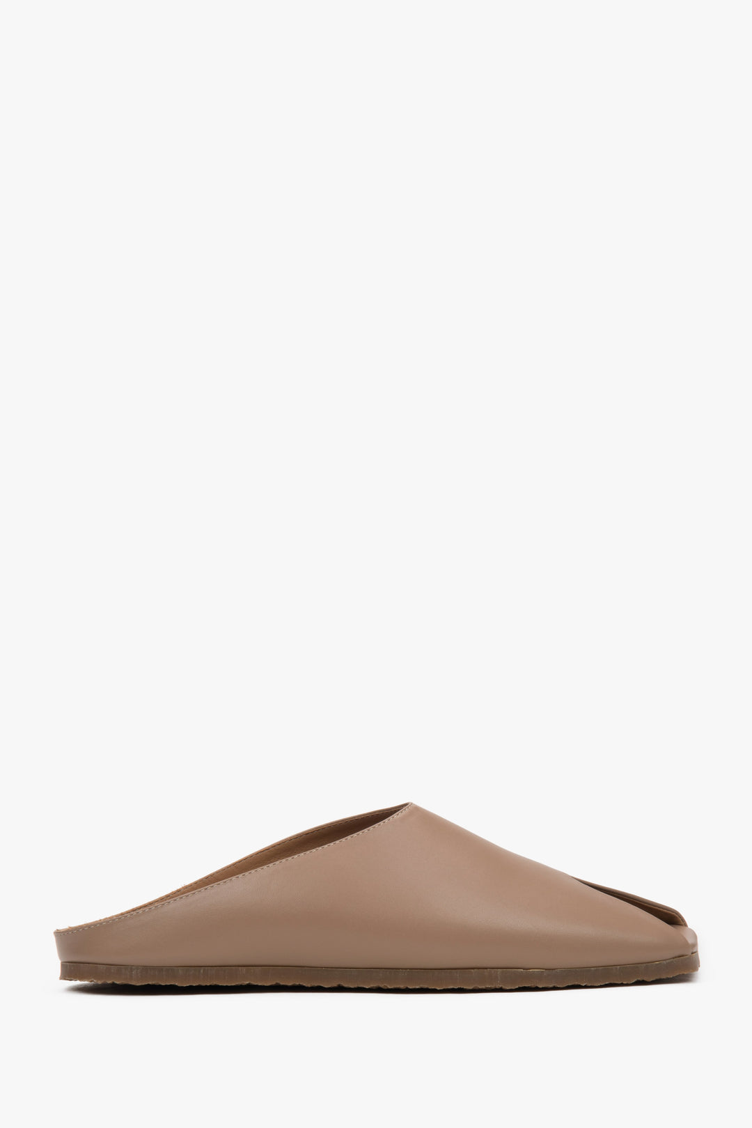 Beżowe klapki damskie z naturalnej włoskiej skóry – Estro Premium.