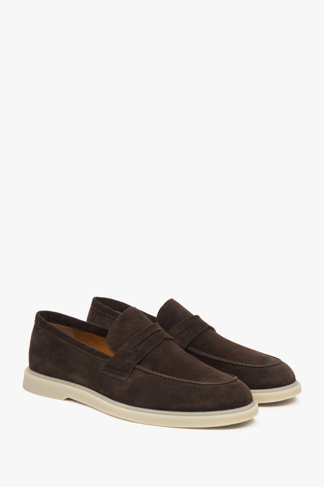 Eleganckie ciemnobrązowe loafersy męskie Estro, wykonane z włoskiego weluru naturalnego Premium.