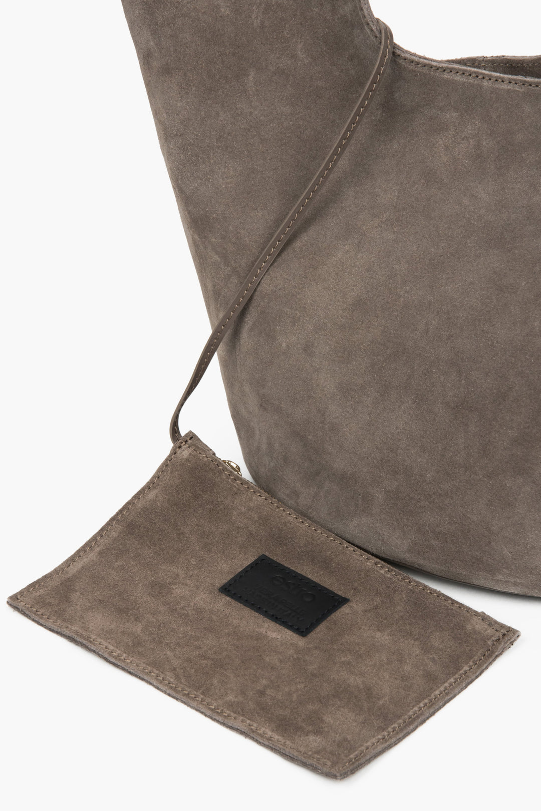 Ciemnoszara torebka damska typu hobo z włoskiego weluru naturalnego Premium.