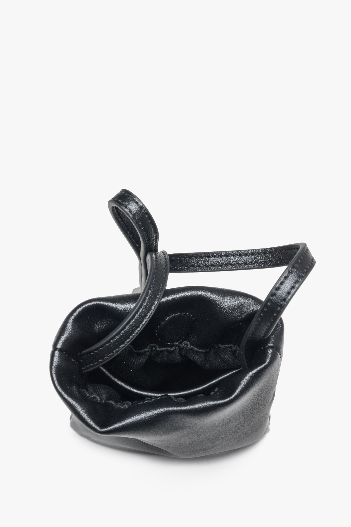 Damska torebka Estro na telefon ze skóry naturalnej.