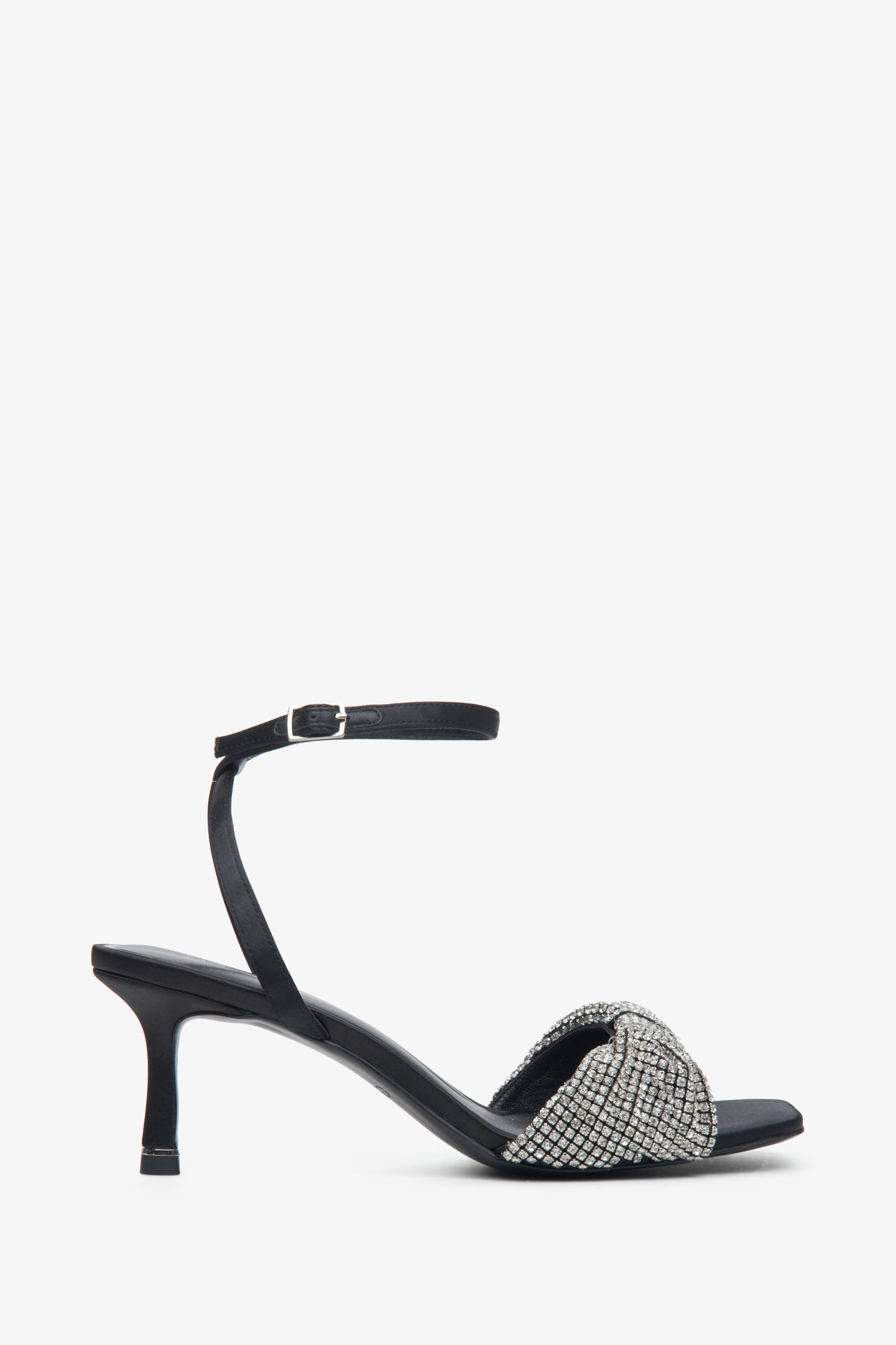 Czarne skórzane sandały damskie z cyrkoniami Estro ER00113385