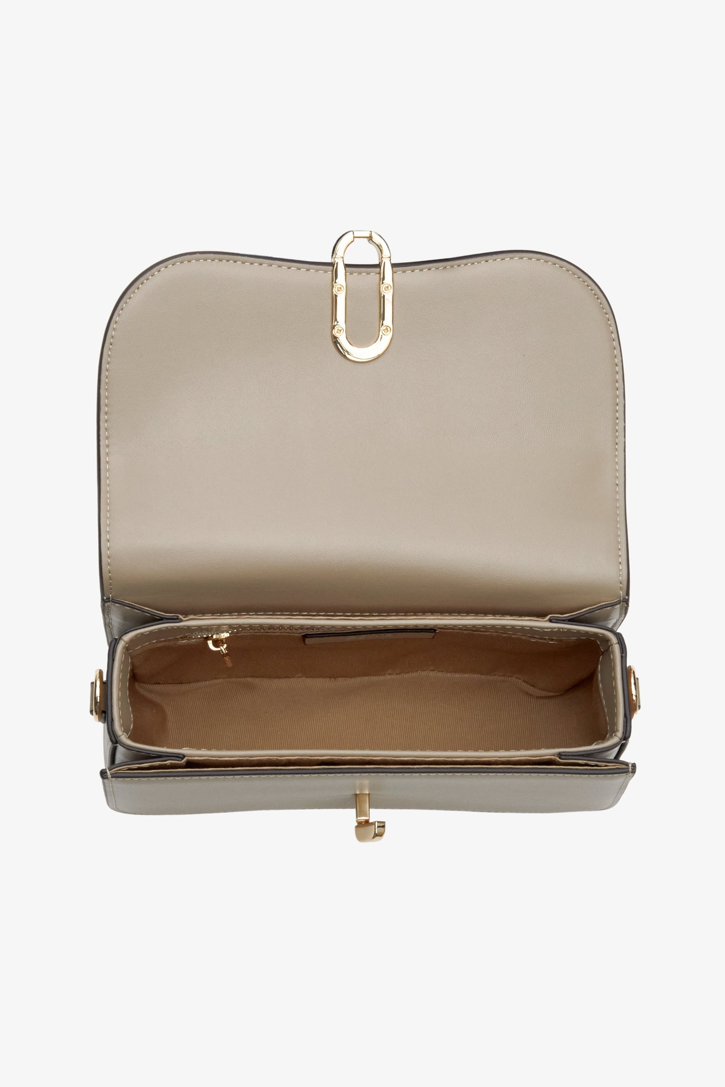 Damska, skórzana torebka w kolorze szarobrązowym Estro - zbliżenie na wnętrze modelu.