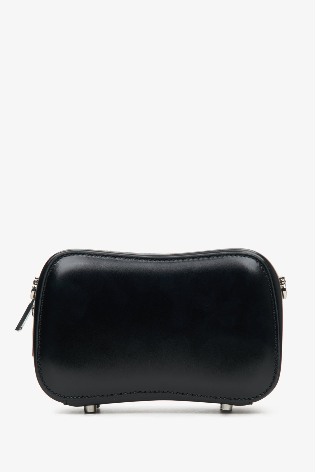 Skórzana czarna torebka damska Estro - rewers.