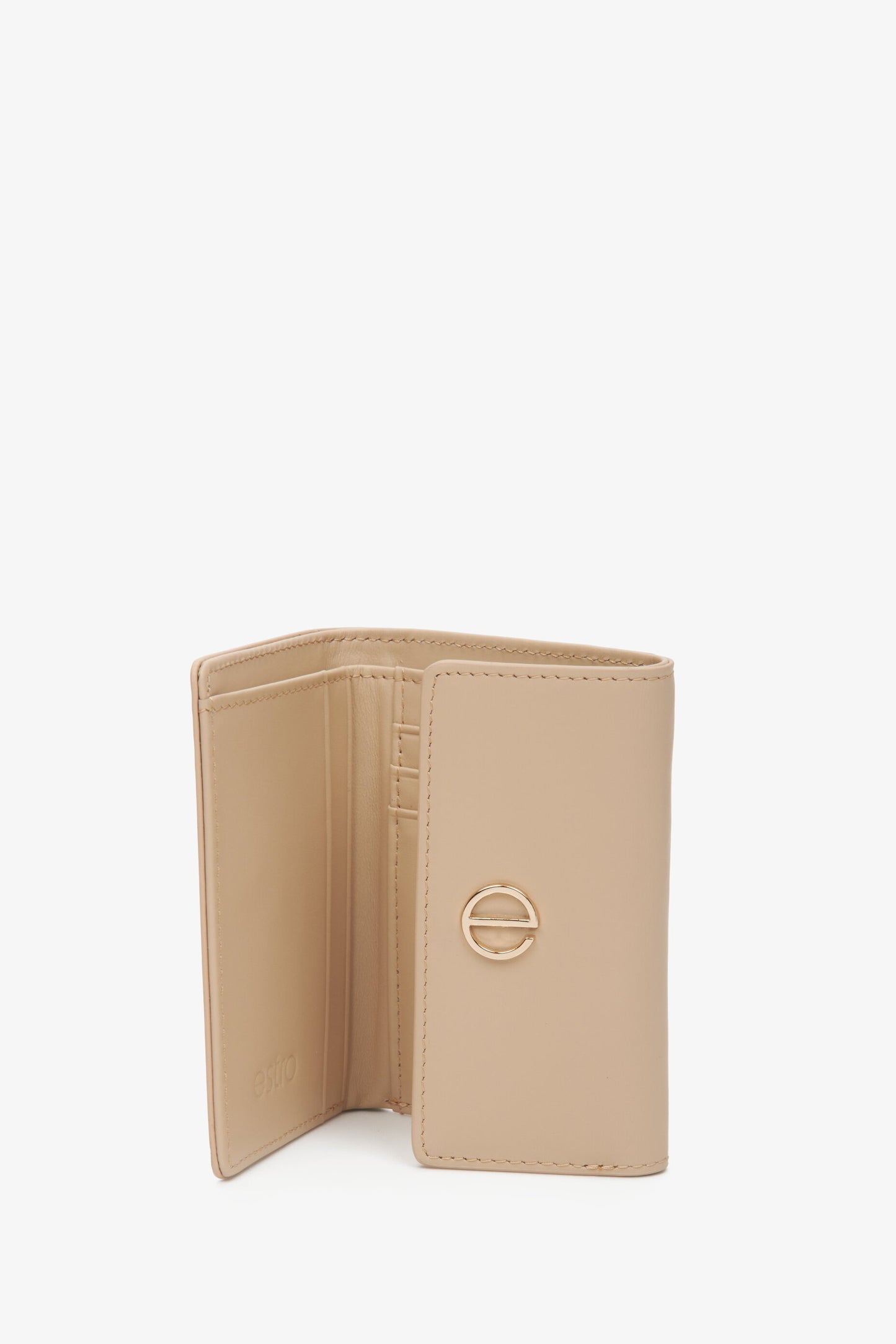 Beżowy portfel damski ze skóry naturalnej ze złotymi okuciami Estro ER00113651