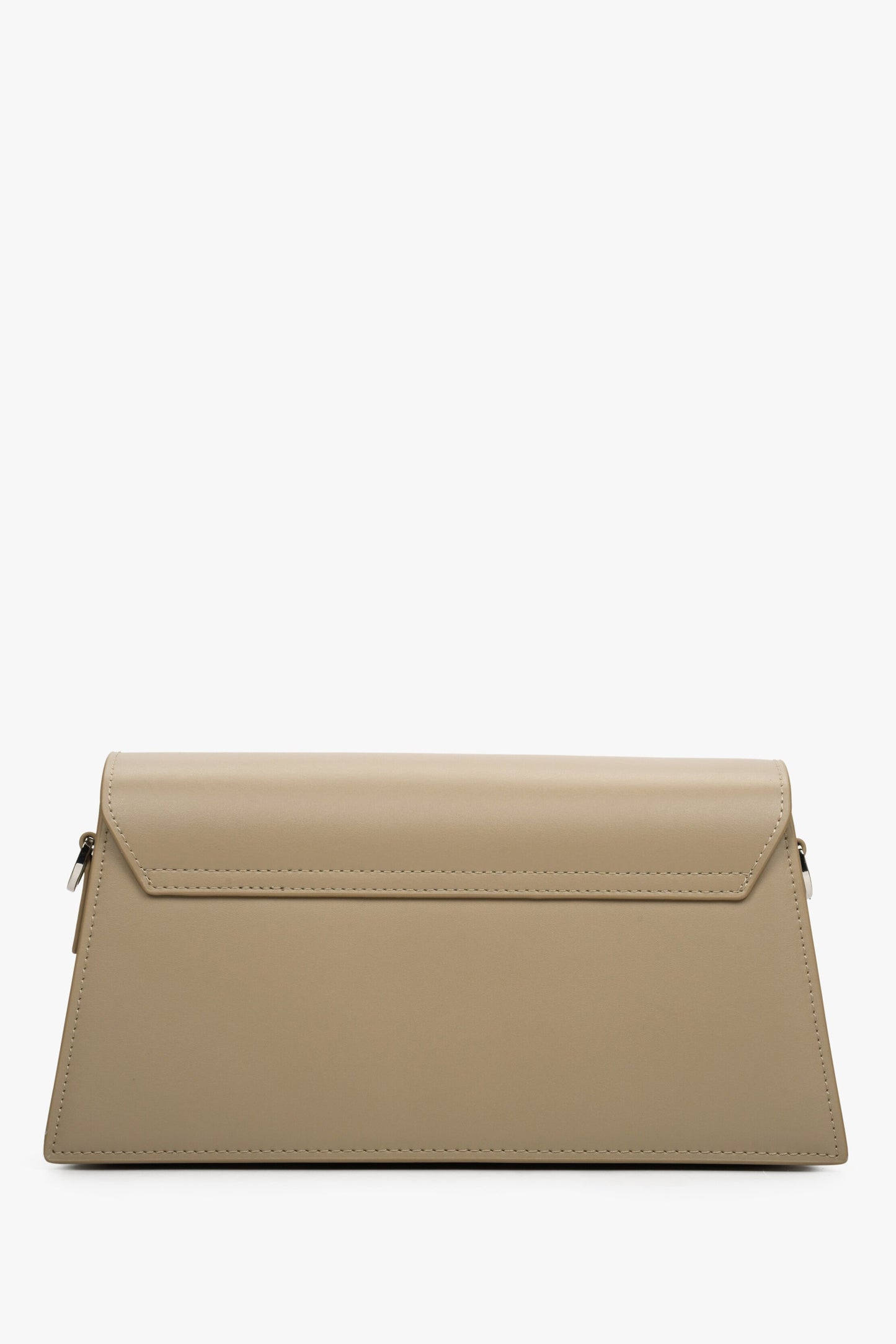 Beżowa torebka trapezowa z łańcuszkiem ze skóry Estro ER00112501