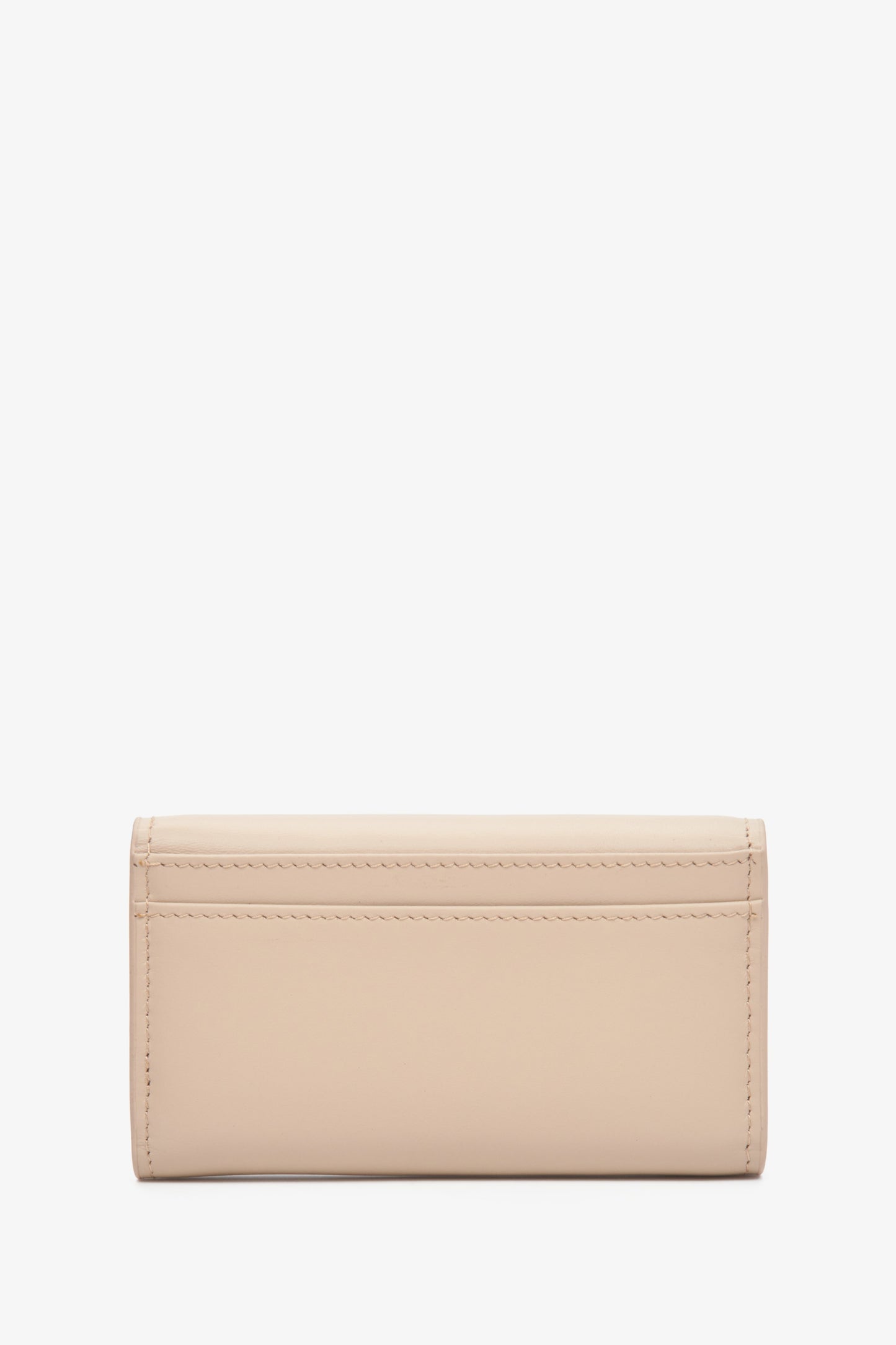 Damskie etui na klucze w kolorze jasnobeżowym ze skóry naturalnej marki Estro - rewers.