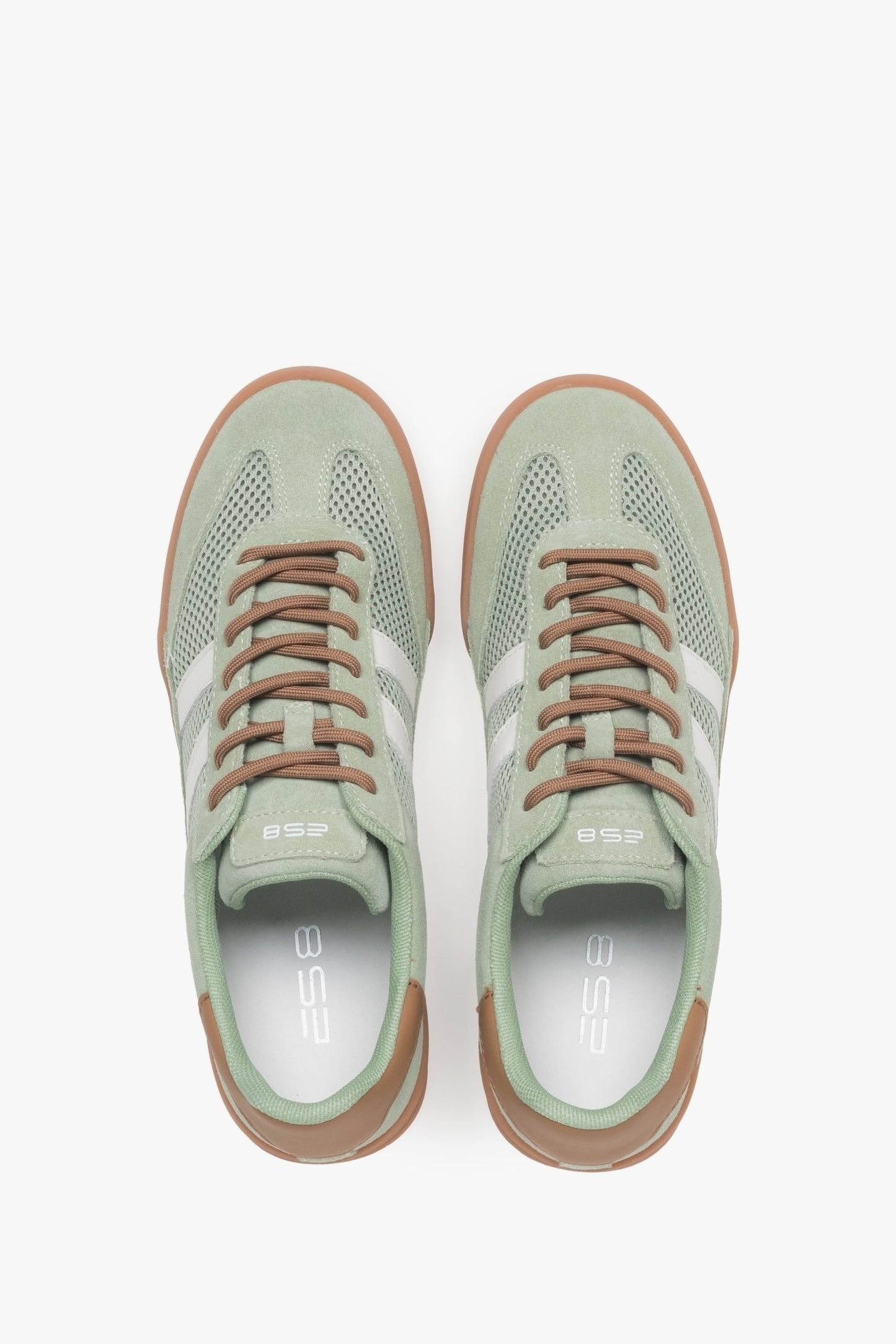 Damskie trampki ES8 z naturalnego weluru i siateczki w kolorze zielonym - prezentacja z góry.