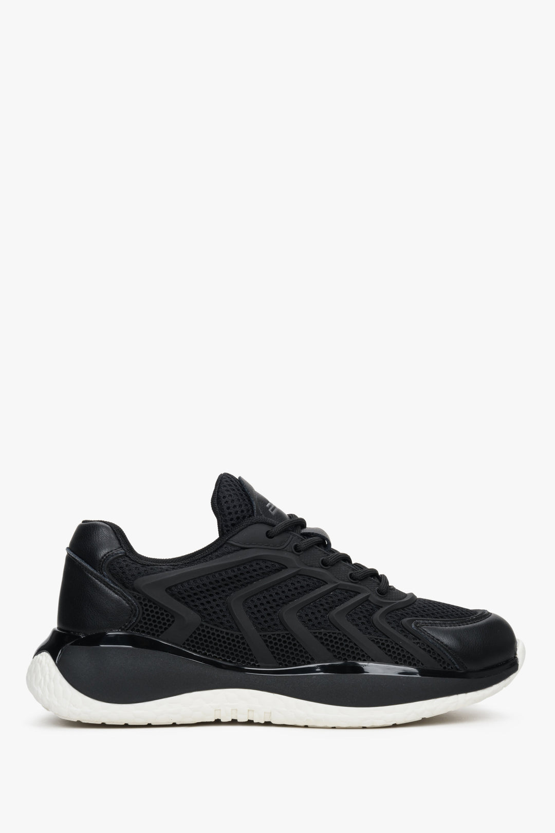 Sneakersy damskie czarne na grubej podeszwie Estro.