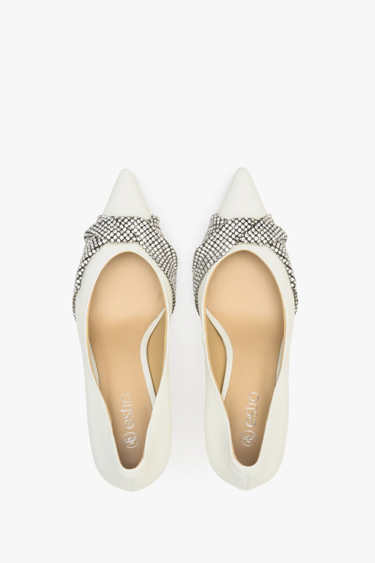 Skórzane damskie szpilki ze srebrną aplikacją Estro.