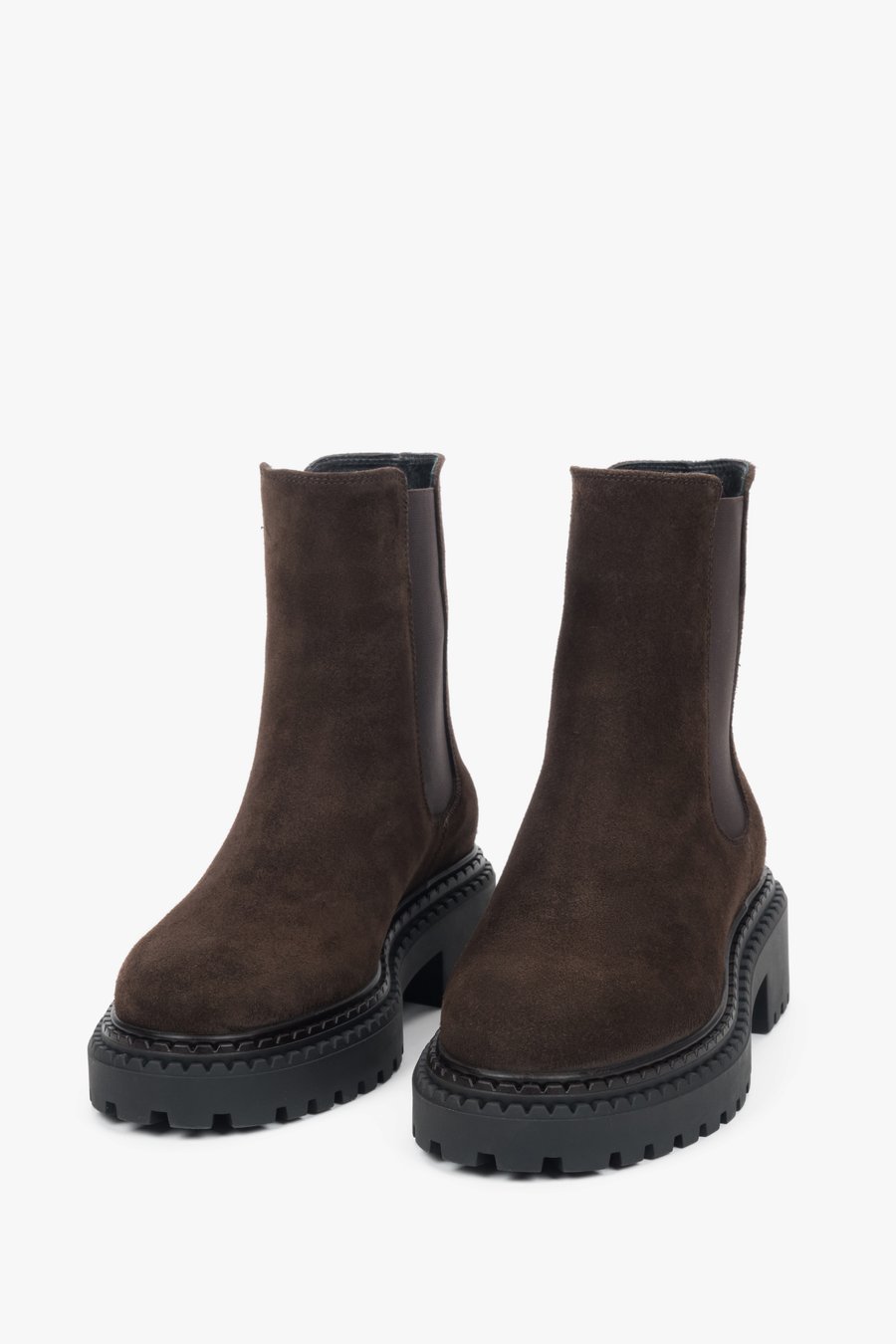 Sztyblety na platformie z miękkiego włoskiego weluru, ciemnobrązowe, damskie, Estro ER00118128