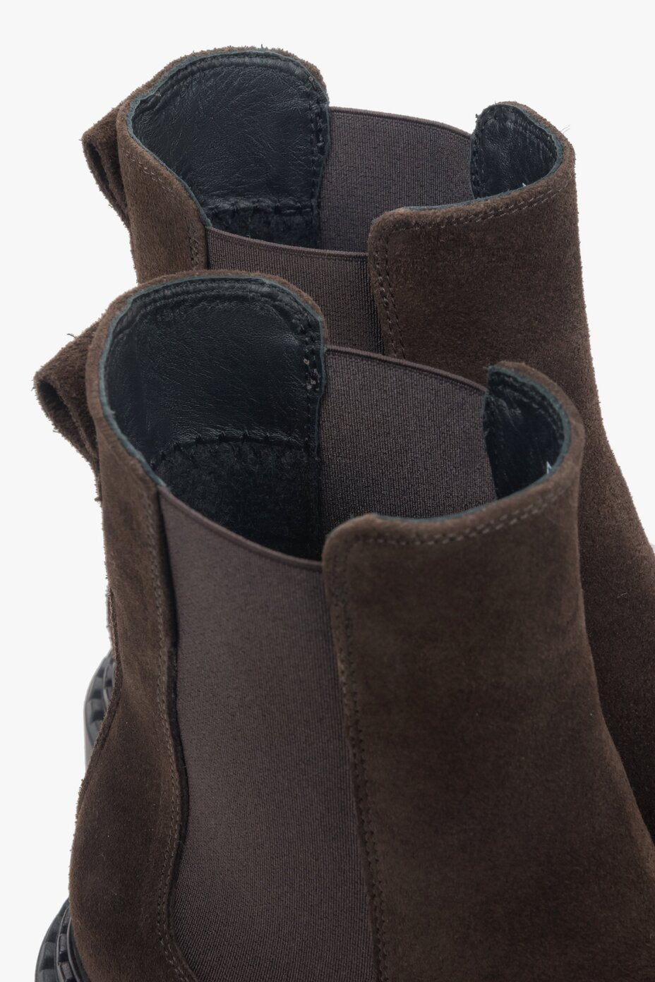 Wygodne ciemnobrązowe sztyblety damskie na platformie z włoskiego weluru, Estro ER00118128