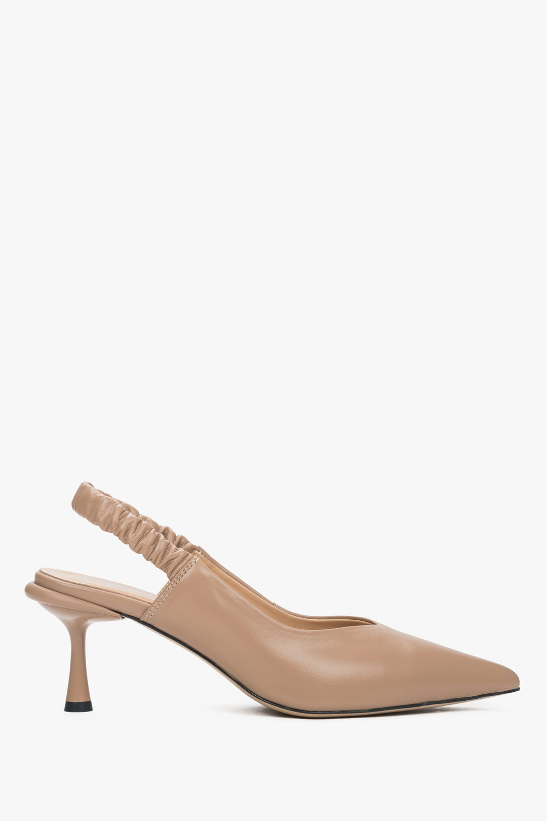 Beżowe skórzane czółenka damskie typu slingback Estro ER00115114.