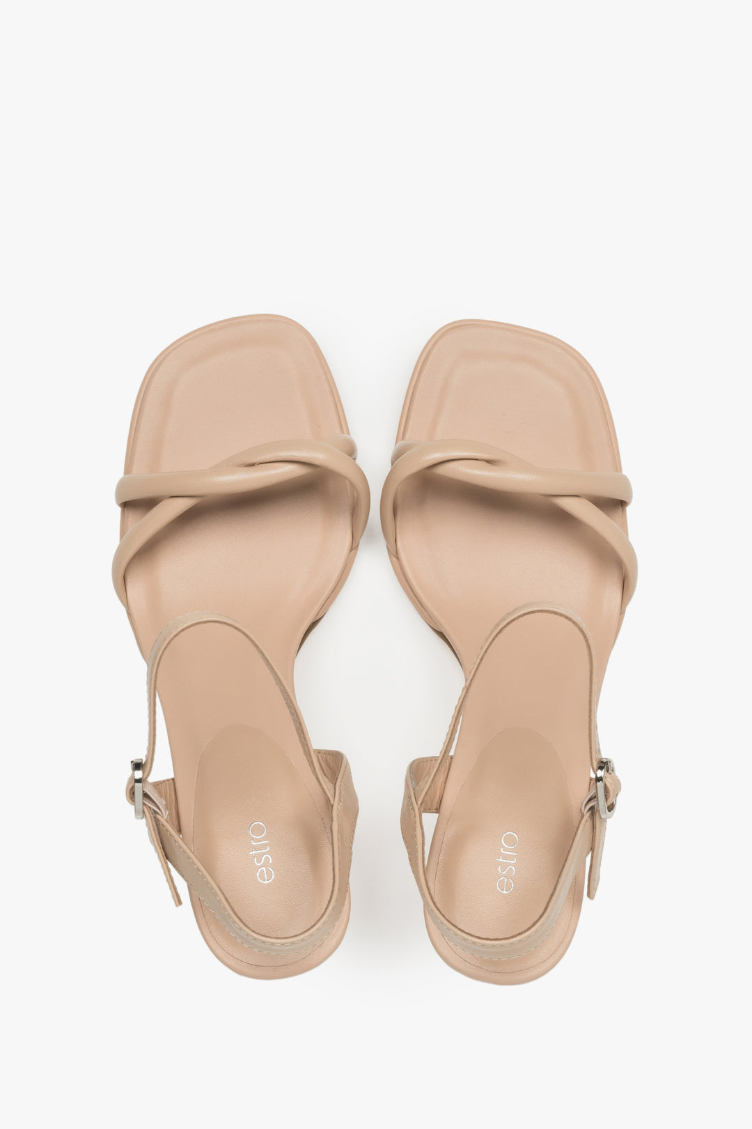 Beżowe sandałki damskie Estro na szpilce, skórzane, z cienkich pasków.
