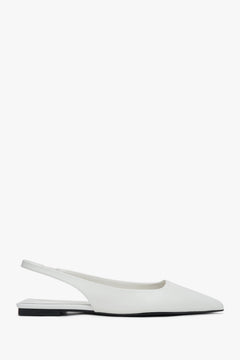 Białe sandały damskie na płaskim obcasie ze skóry naturalnej typu slingback Estro ER00117211.