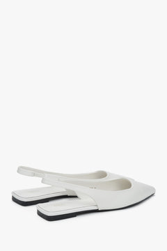 Ze skóry naturalnej, białe sandały damskie na płaskim obcasie typu slingback Estro.