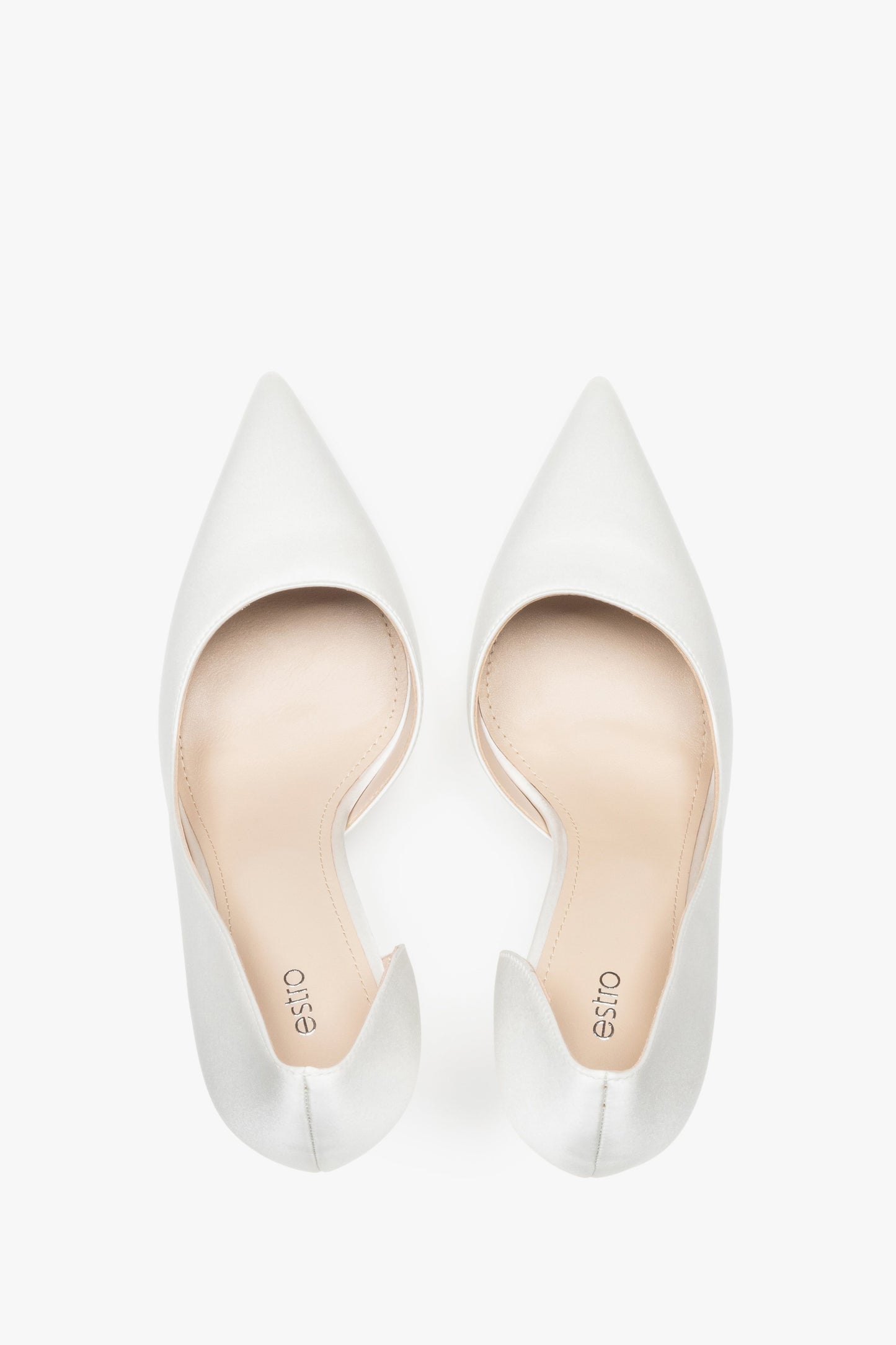 Szpilki damskie w szpic Estro, białe, z satynowym wykończeniem.