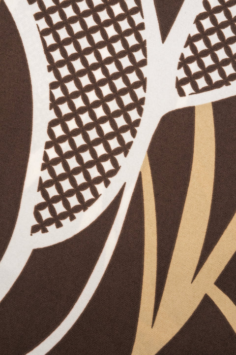 Damska brązowo-biała apaszka w kwiatowy wzór Estro.