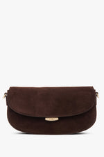 Ciemnobrązowa torebka damska na ramię w kształcie podkowy z weluru naturalnego Estro ER00118035.