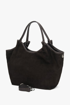Damska ciemnobrązowa torebka typu shopper z włoskiego weluru naturalnego Premium Estro ER00118337.