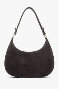 Ciemnobrązowa torebka damska typu shoulder bag z włoskiego weluru naturalnego Premium Estro ER00118162.