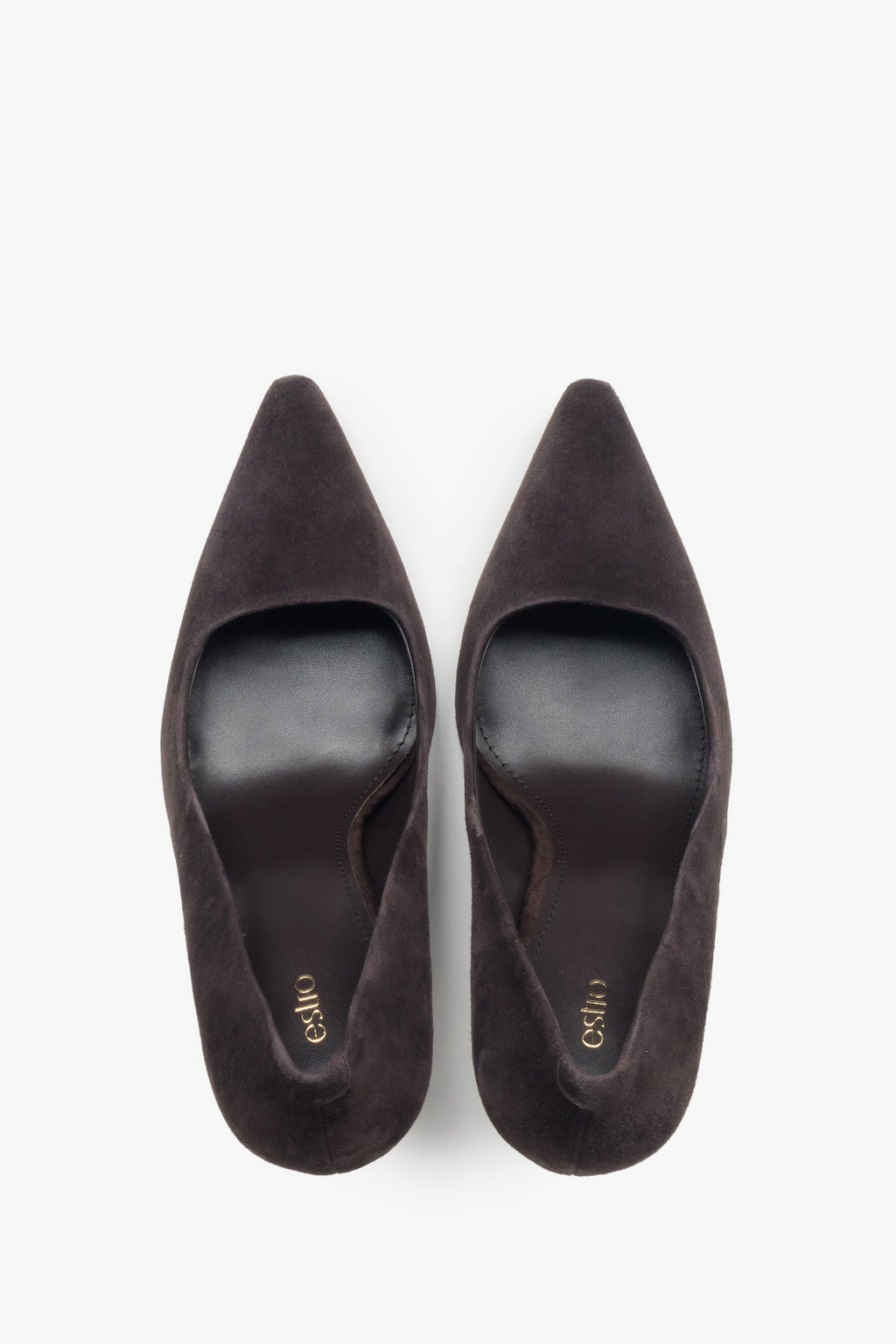 Buty damskie Estro, ciemnobrązowe, na obcasie, z weluru naturalnego.