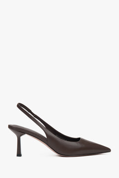 Ciemnobrązowe czółenka damskie typu slingback na wysokim obcasie Estro ER00116974.