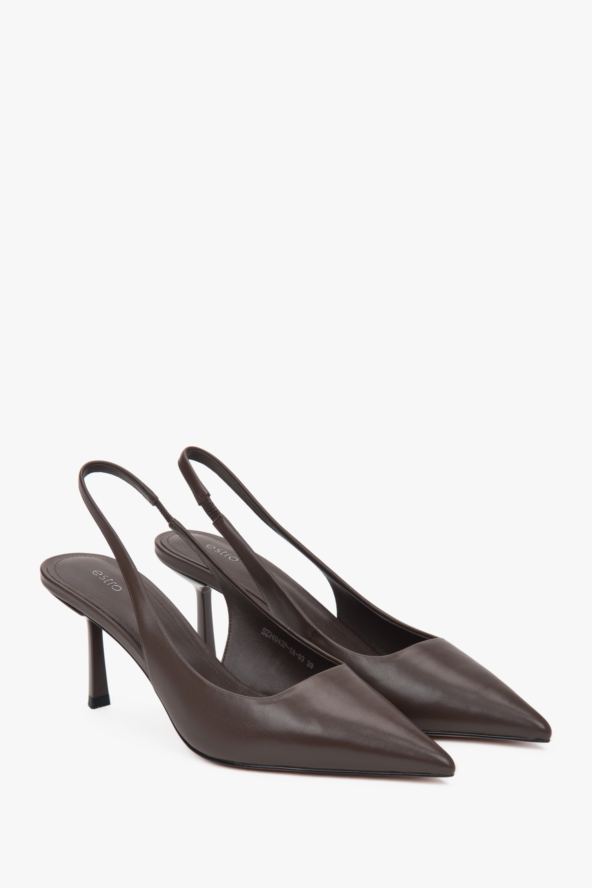 Ciemnobrązowe czółenka damskie Estro, o szykownym fasonie slingback, na smukłym, wysokim obcasie.