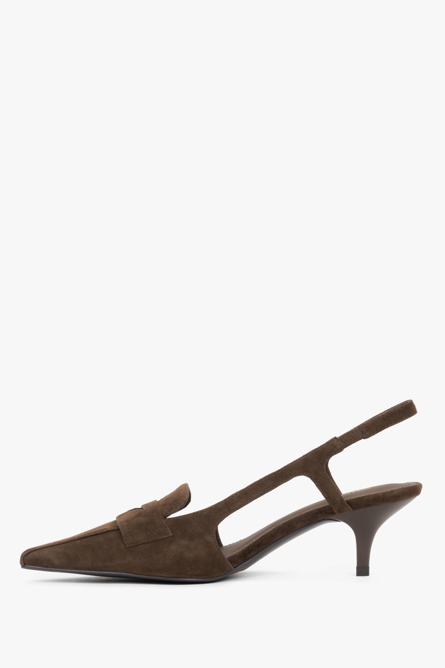 Ciemnobrązowe czółenka - slingbacki damskie Estro, na niskim obcasie typu kitten heel, z weluru naturalnego.
