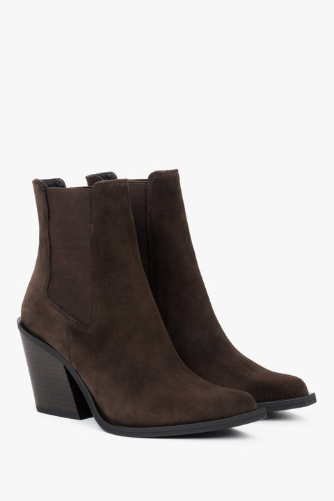 Kowbojki damskie na obcasie, ciemnobrązowe, z włoskiego weluru naturalnego Premium, Estro.