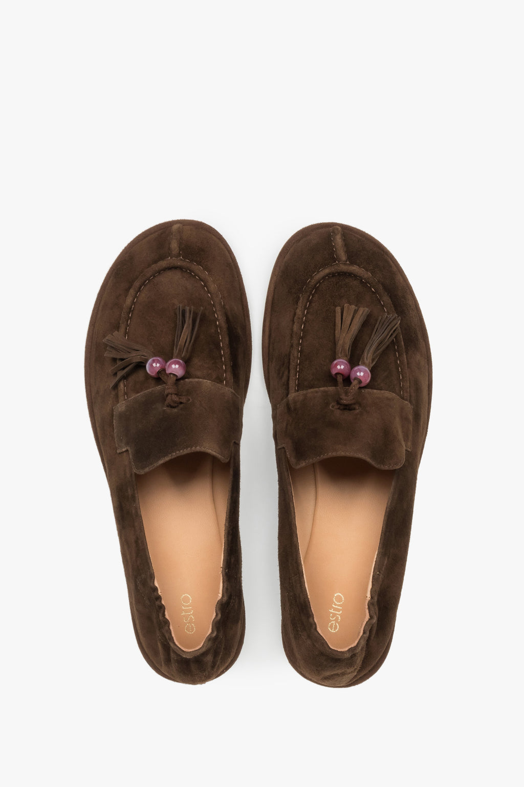 Ciemnobrązowe loafersy damskie z ozdobnym chwostem typu barefoot z weluru naturalnego Estro ER00119873.