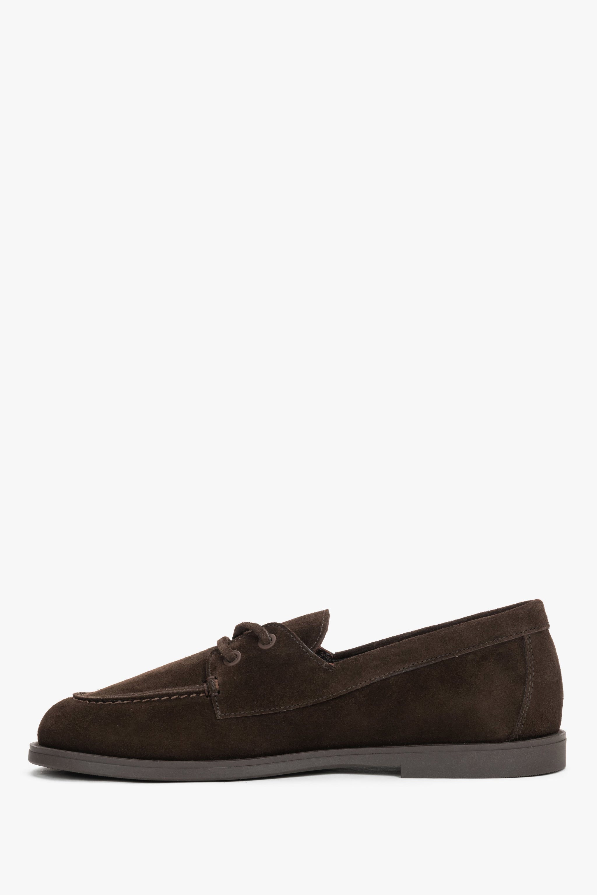 Damskie ciemnobrązowe loafersy w stylu żeglarskim z włoskiego weluru naturalnego Premium Estro.