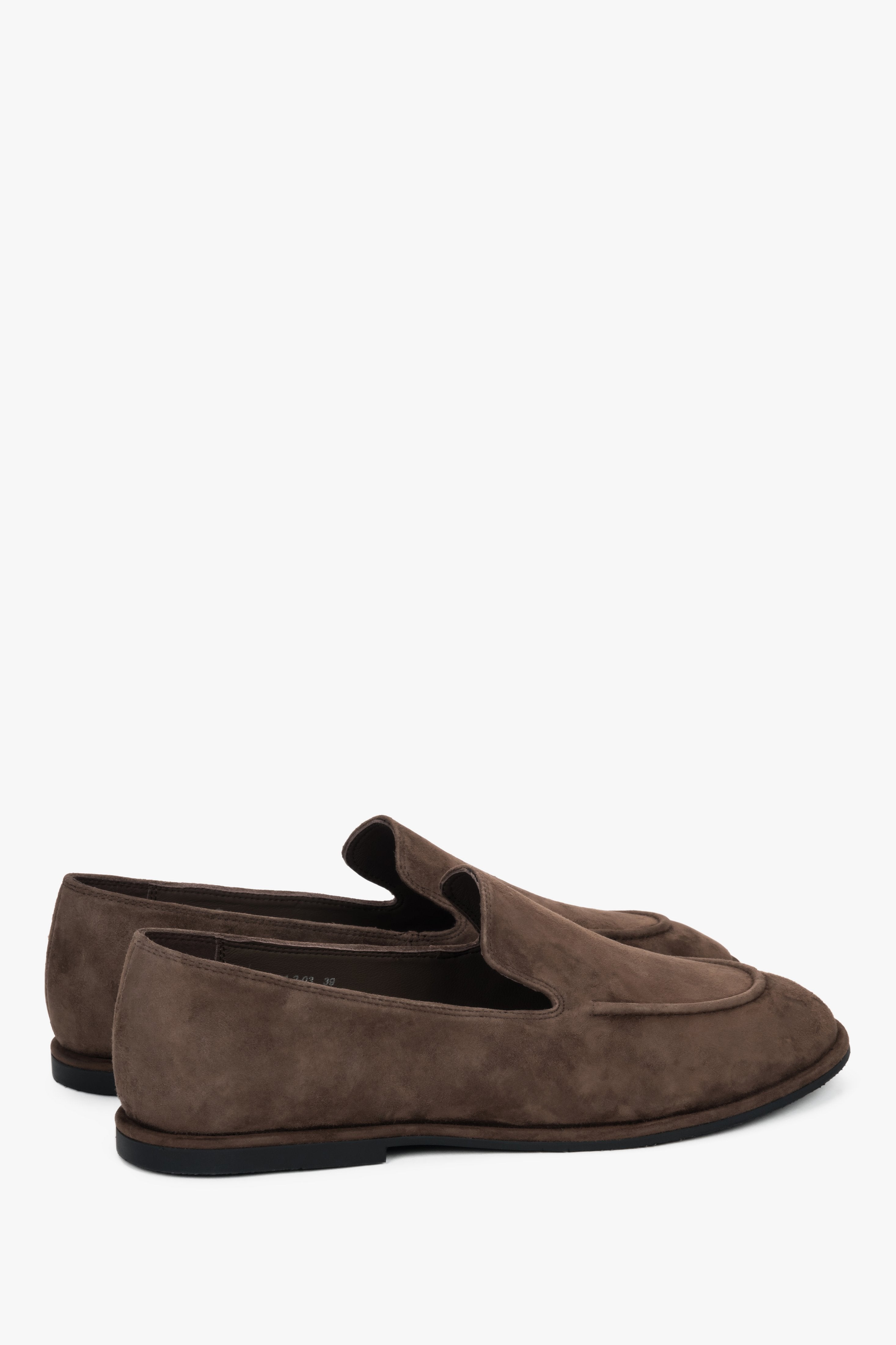 Loafersy damskie, ciemnobrązowe, z weluru naturalnego, na płaskiej podeszwie, Estro.