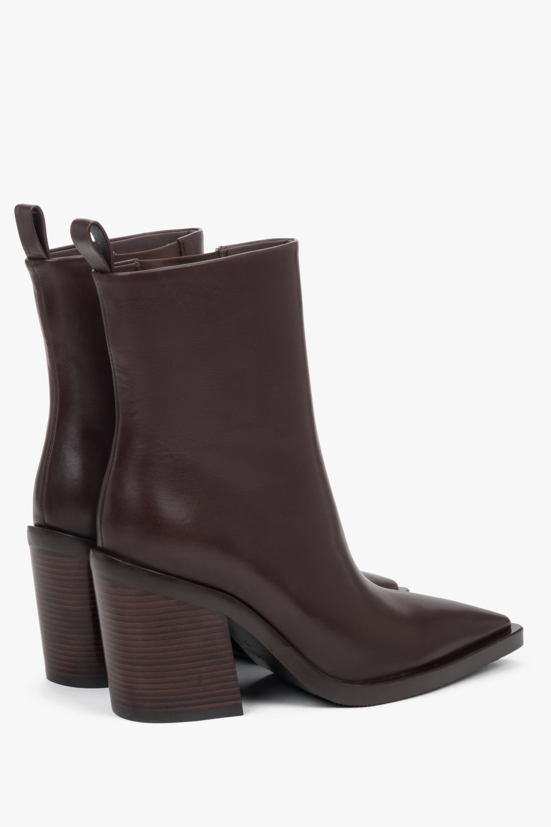 Ze skóry naturalnej, ciemnobrązowe niskie kowbojki damskie Estro.