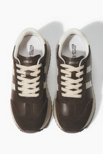 Ciemnobrązowe sneakersy damskie ze skóry naturalnej i weluru ES8 ER00116898.