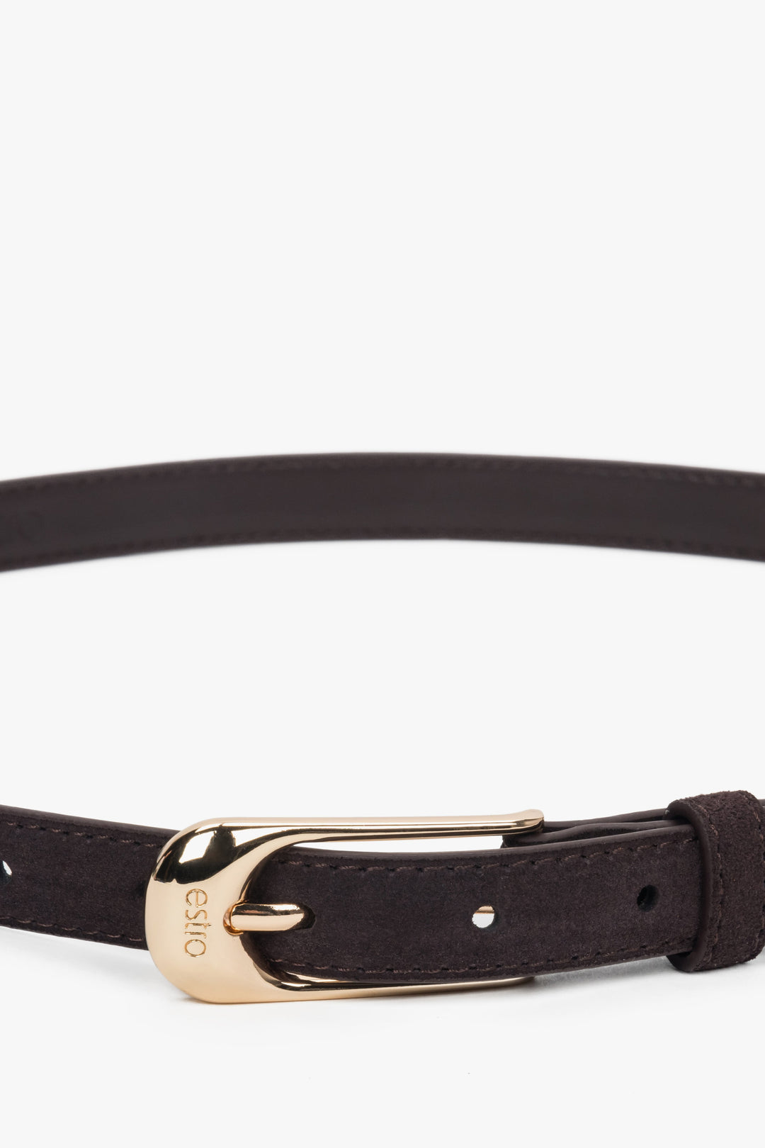 Damski ciemnobrązowy elegancki pasek z weluru naturalnego ze złotymi okuciami Estro.
