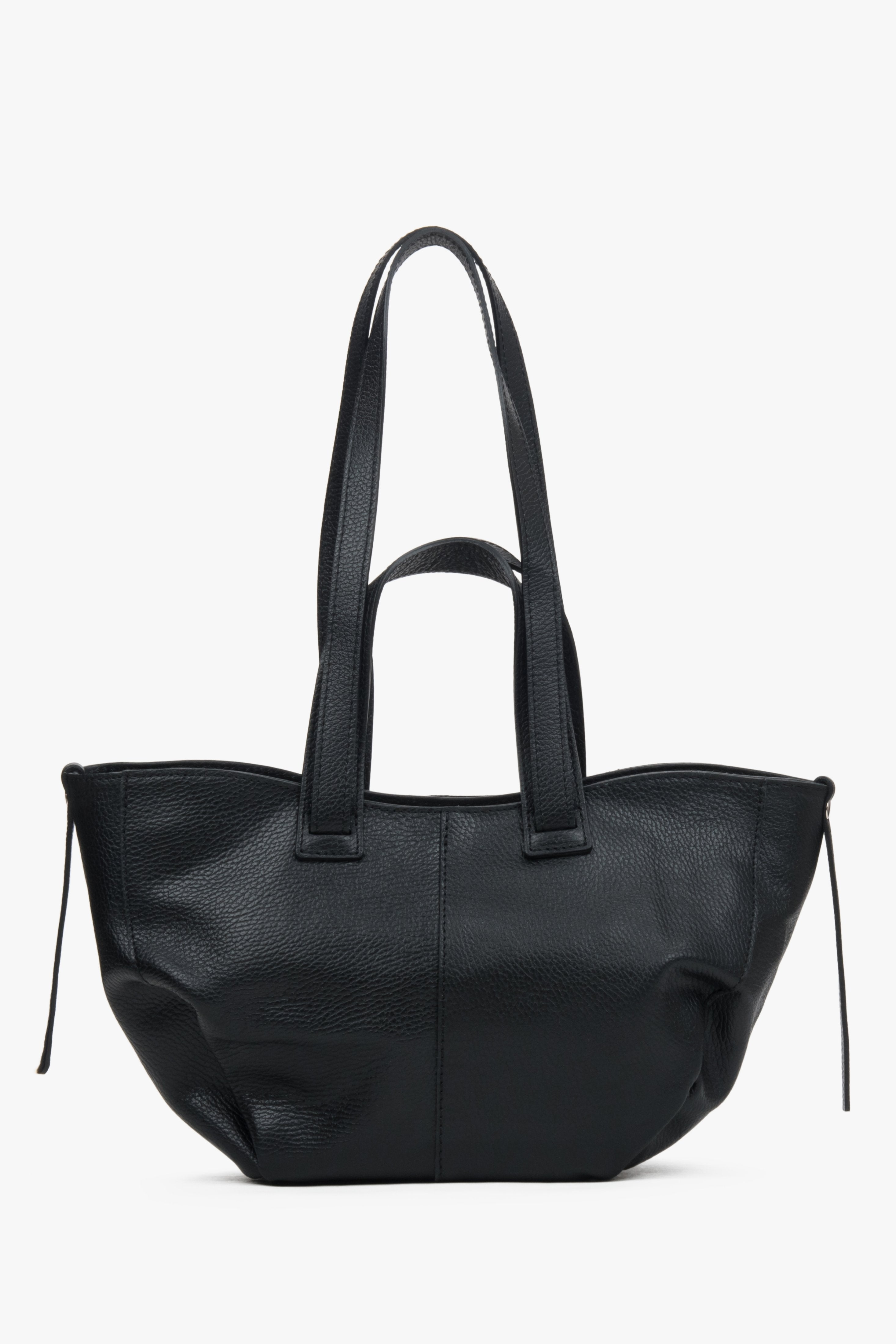 Czarna torba damska typu shopper z włoskiej skóry naturalnej Premium Estro ER00117430.