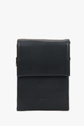 Czarna torba na tablet ze skóry naturalnej Estro ER00117333.