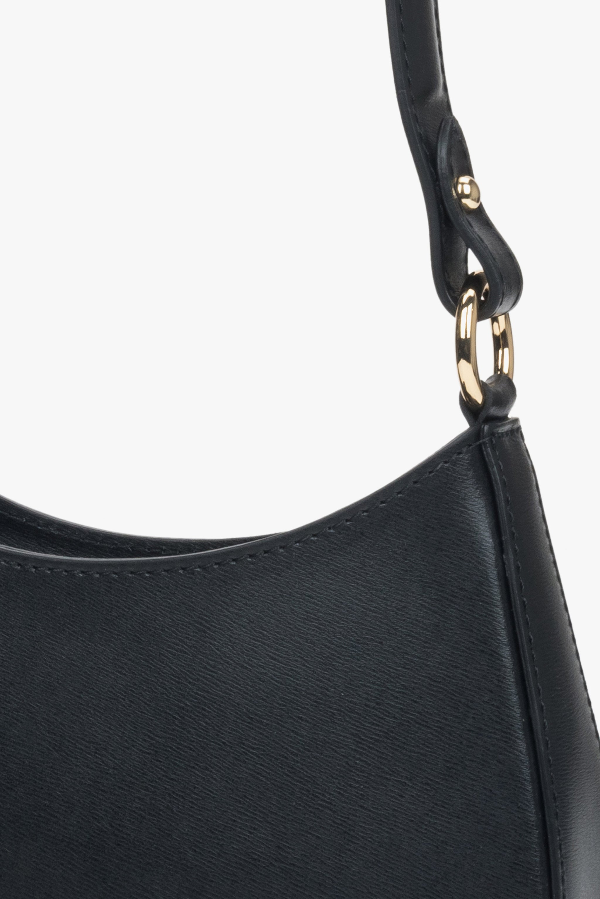 Z włoskiej skóry naturalnej Premium, czarna torebka damska typu shoulder bag Estro.