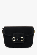 Czarna torebka damska na ramię typu podkowa z włoskiego weluru naturalnego Premium Estro ER00118557.