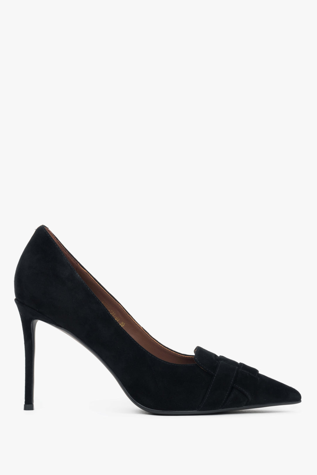 Czarne buty na wysokim obcasie z ozdobną aplikacją z weluru naturalnego Estro.