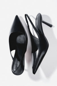 Czarne czółenka damskie typu slingback na wysokim obcasie Estro ER00116972.