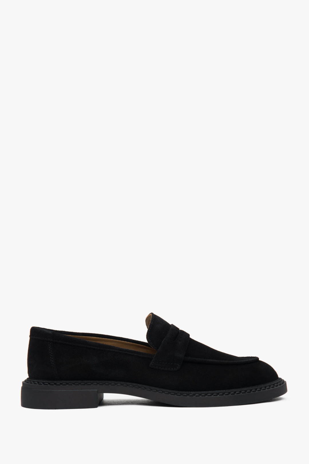 Klasyczne czarne loafersy damskie z włoskiego weluru naturalnego Estro ER00117091.