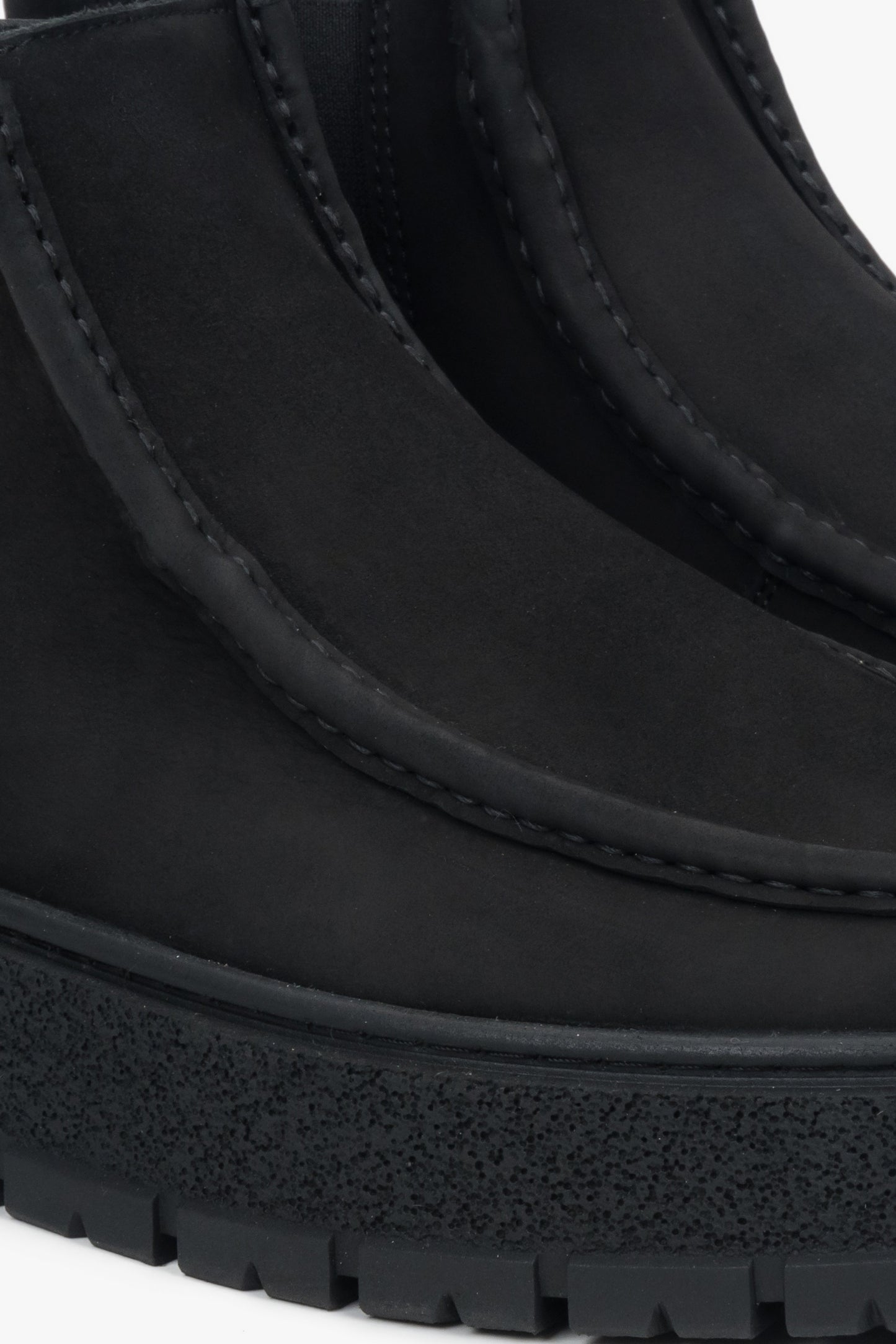 Czarne, niskie sztyblety męskie z włoskiego weluru naturalnego Premium.