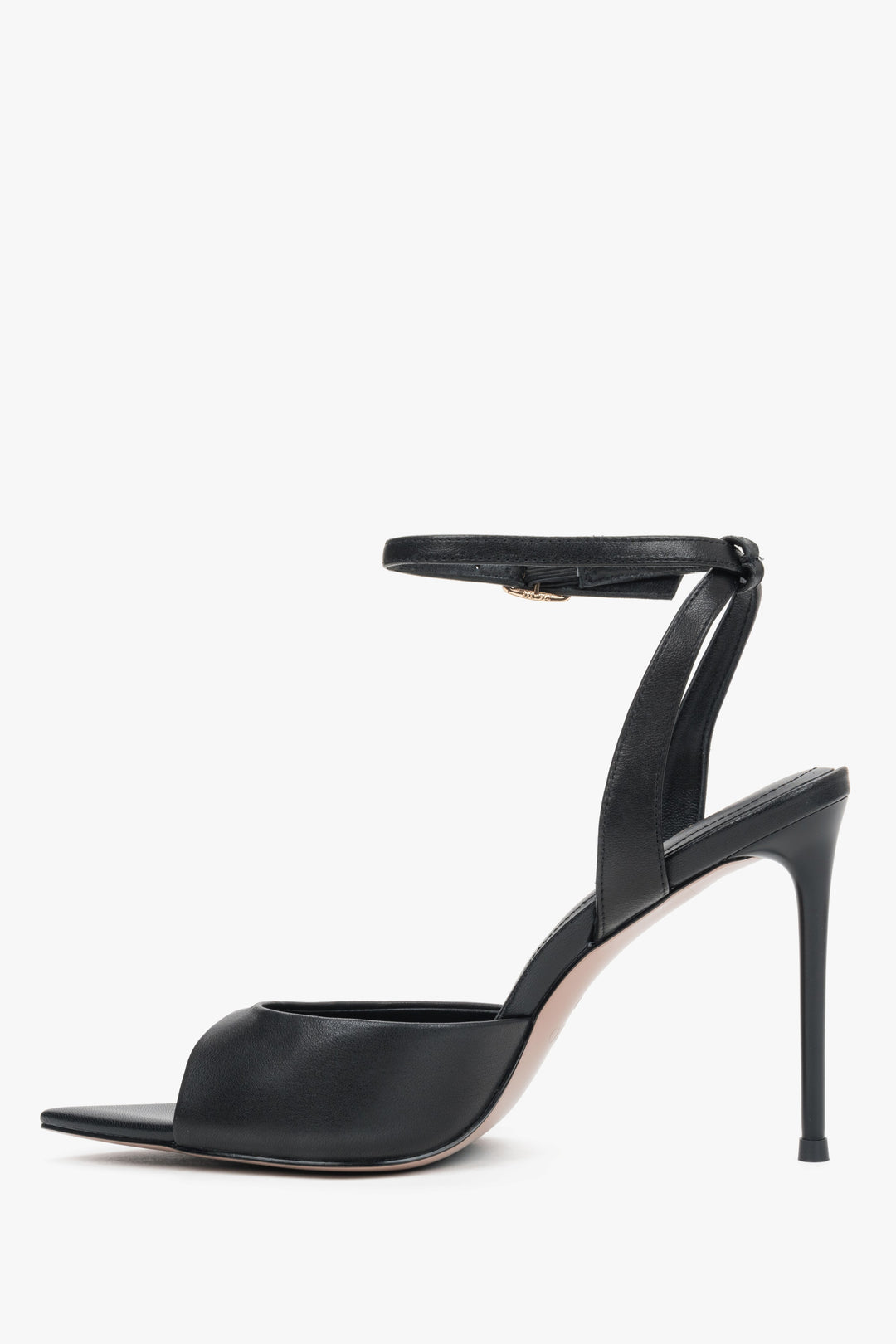 Damskie czarne sandałki na wysokiej szpilce ze skóry naturalnej Estro.