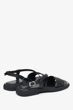 Czarne sandały damskie Estro, wykonane ze skóry naturalnej i osadzone na wygodnej, stabilnej podeszwie.