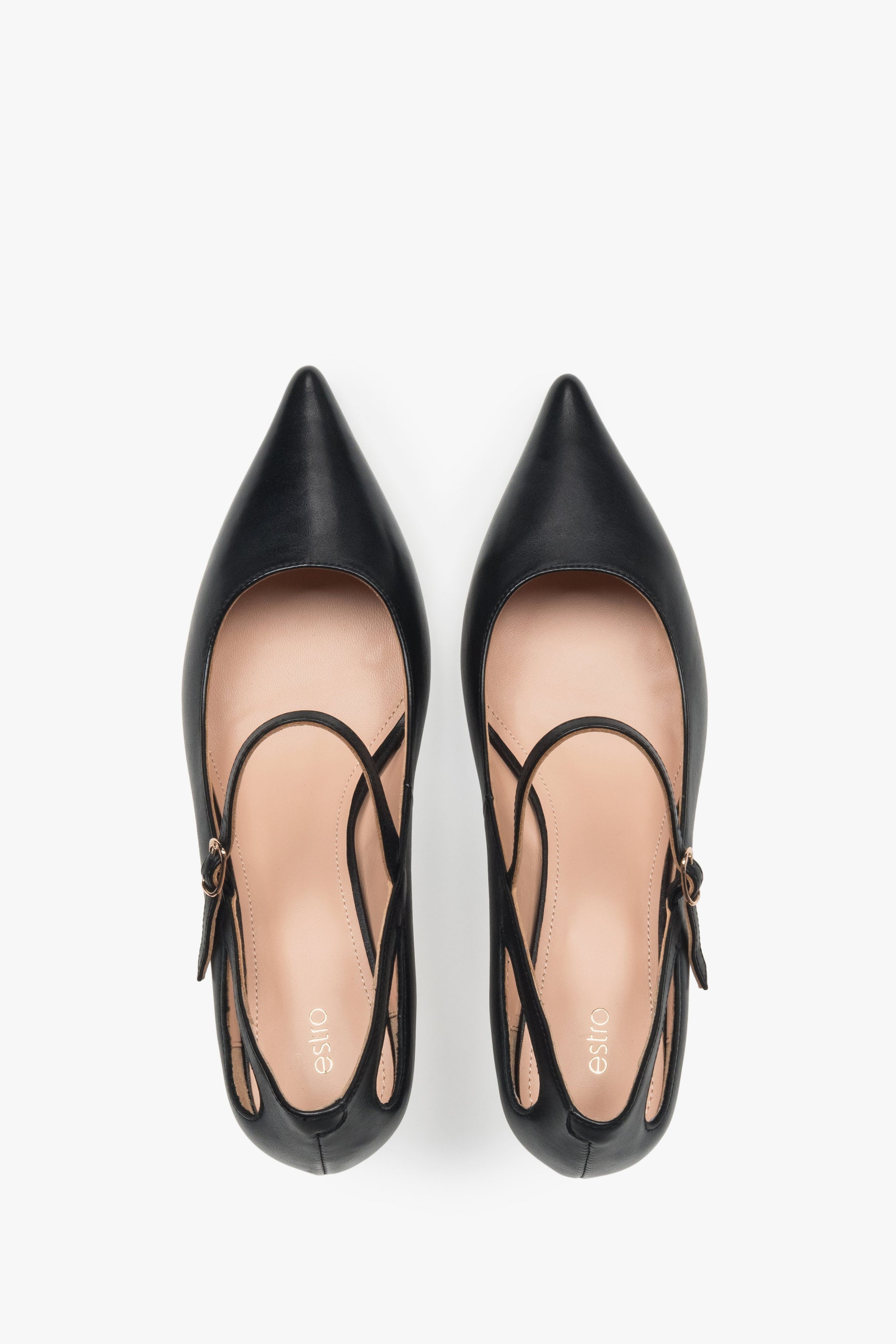 Buty damskie Estro, czarne, skórzane, na niskim obcasie, ze sprzączką.