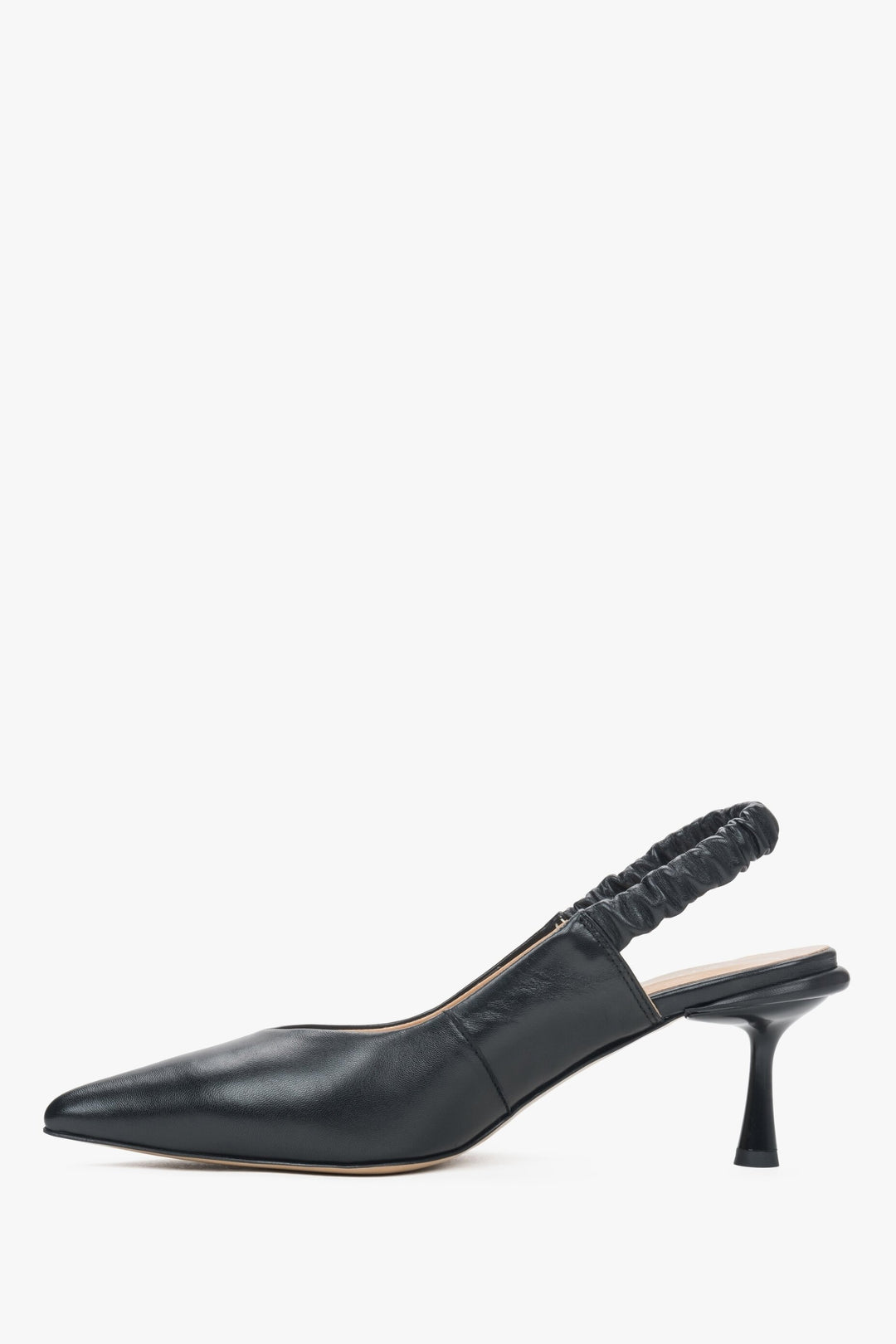 Skórzane czarne buty damskie typu slingback Estro - profil buta.