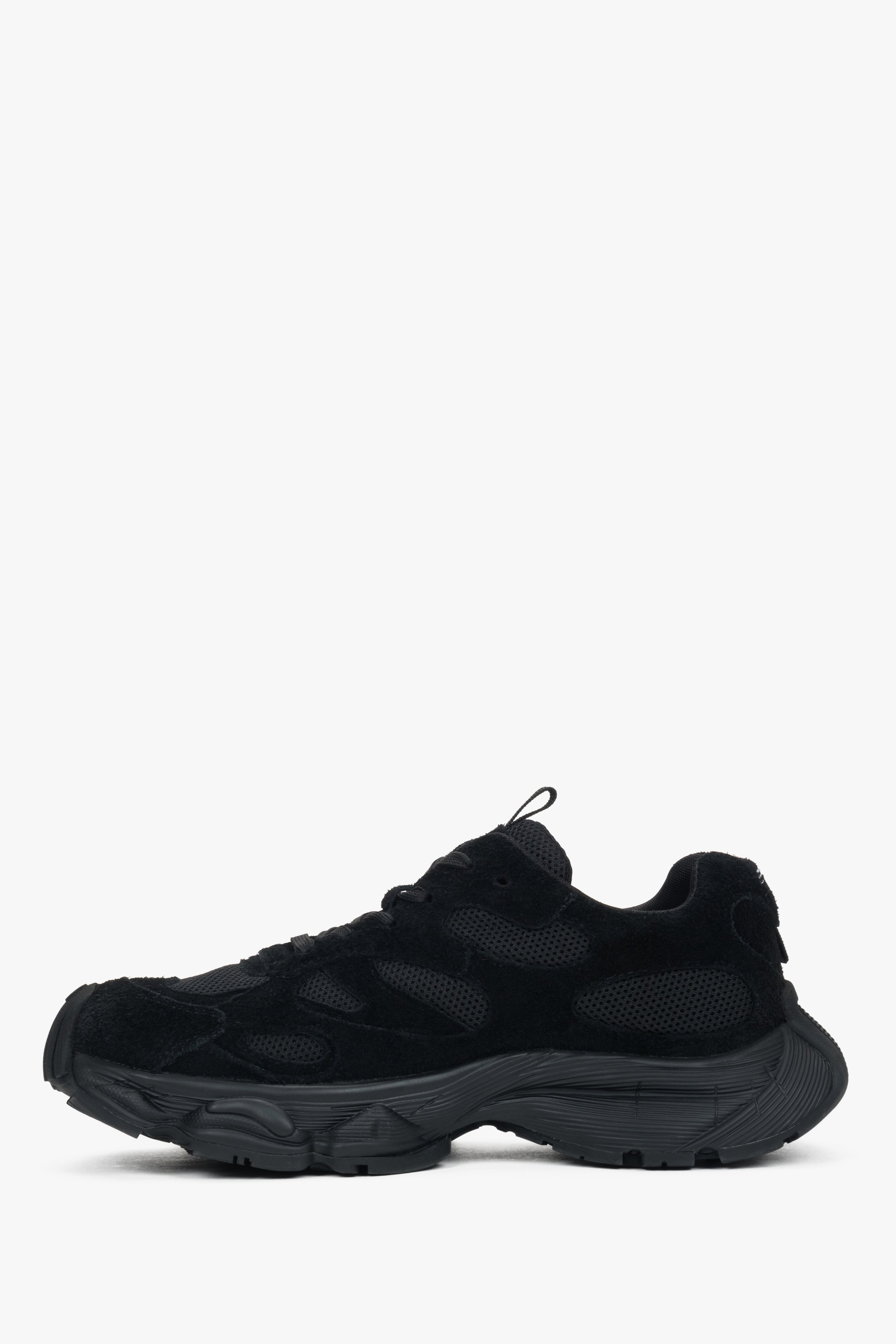 Sneakersy damskie na sprężystej platformie, czarne, z miękkiego weluru, ES8.